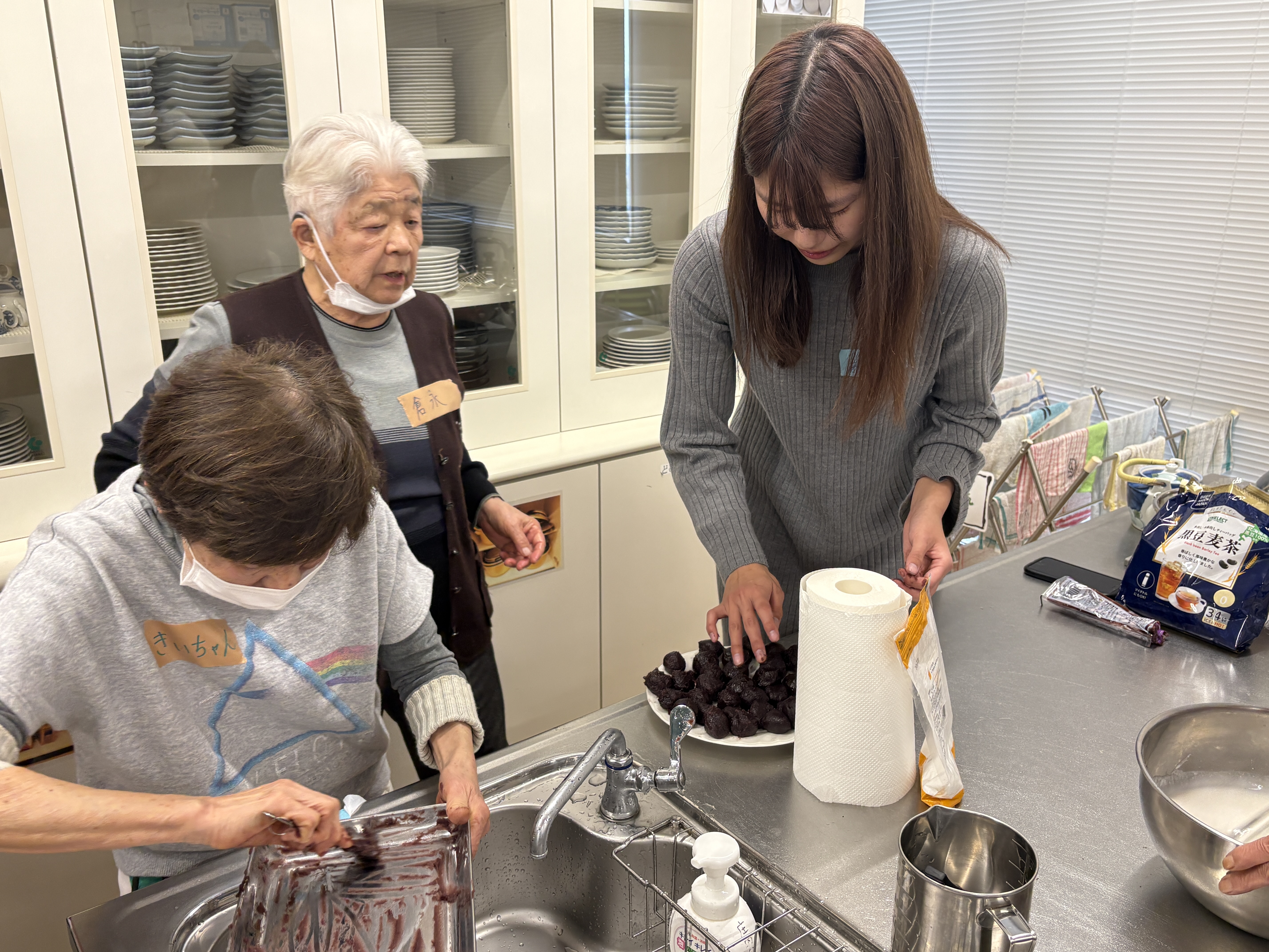 超幸齢化プロジェクトの料理活動の写真